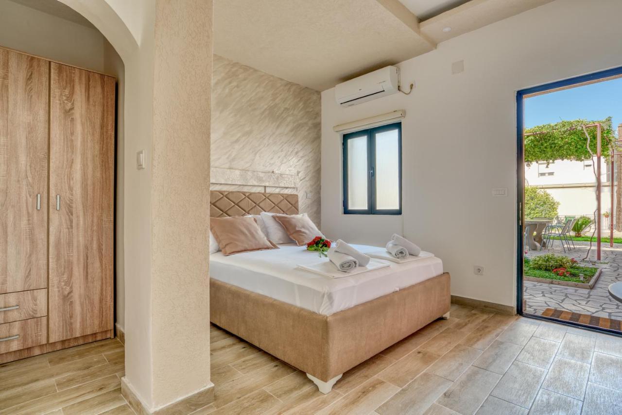 Boka Bay Paradise Apartments - Oasis Of Piece Kotor Exterior photo