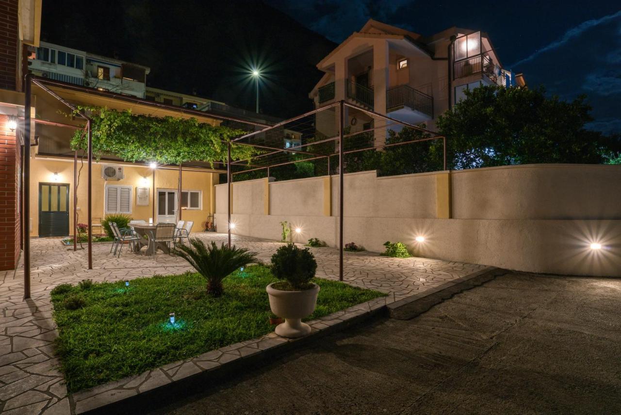 Boka Bay Paradise Apartments - Oasis Of Piece Kotor Exterior photo
