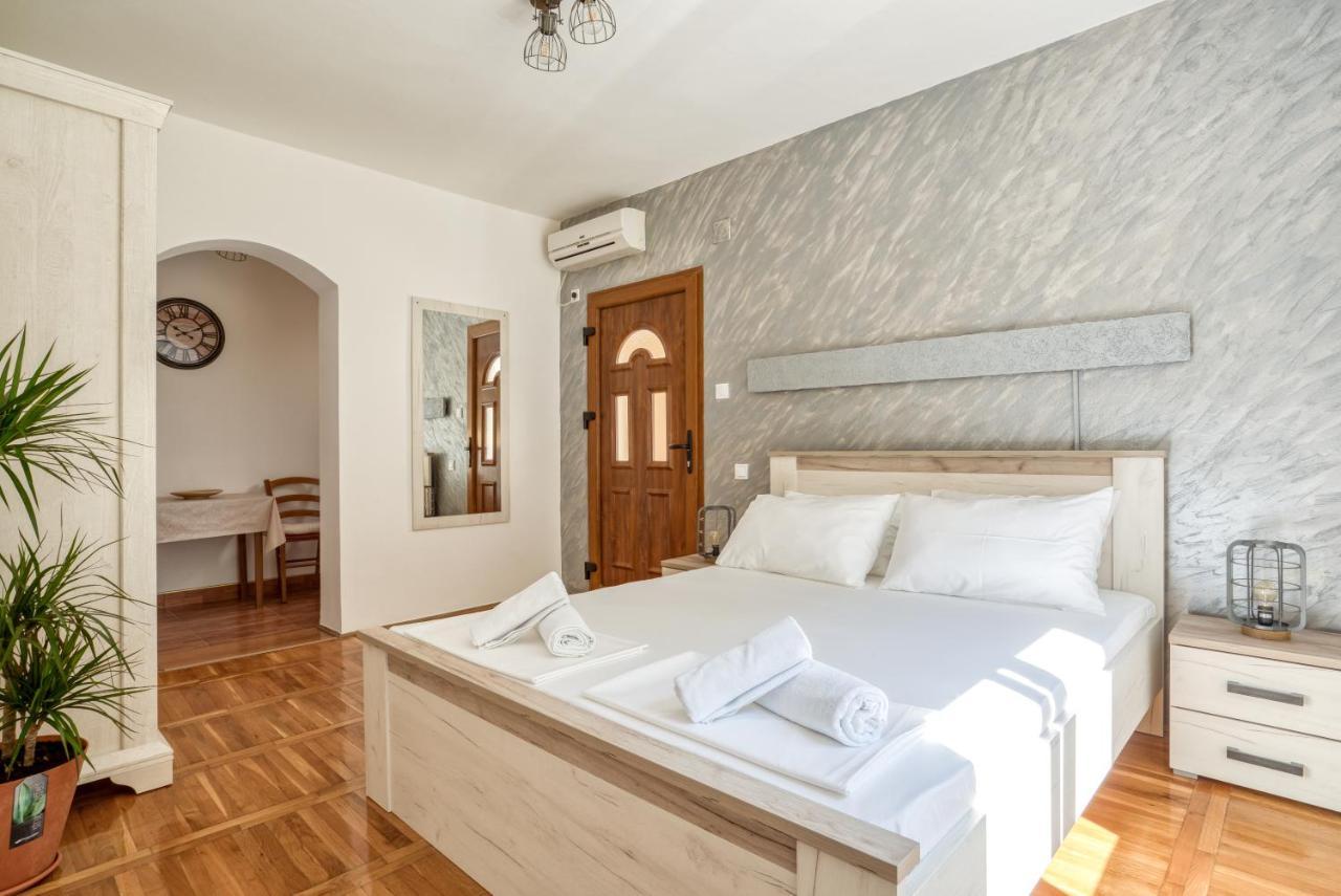 Boka Bay Paradise Apartments - Oasis Of Piece Kotor Exterior photo