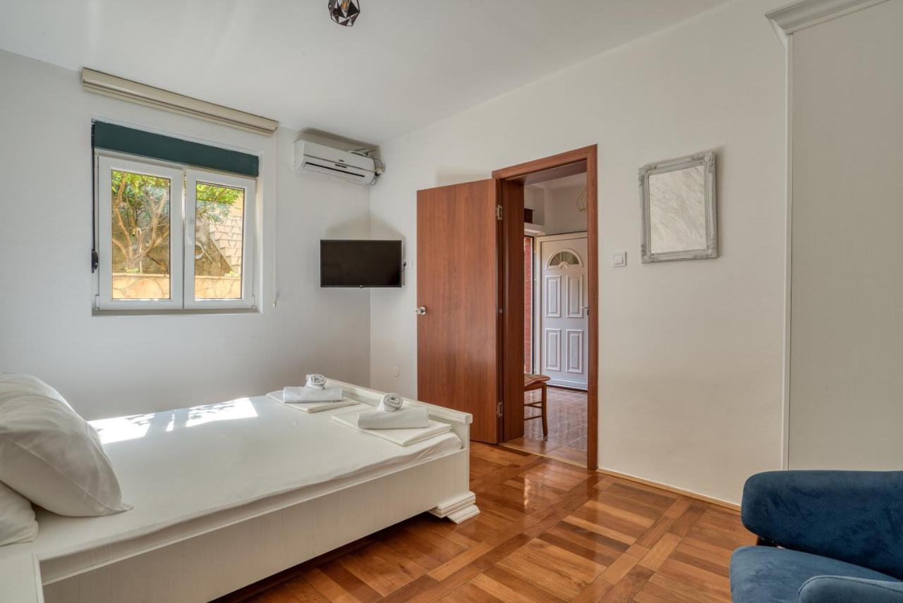 Boka Bay Paradise Apartments - Oasis Of Piece Kotor Exterior photo